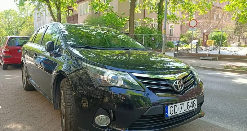 samochody osobowe Toyota Avensis cena 38900 przebieg: 234533, rok produkcji 2014 z Gdańsk